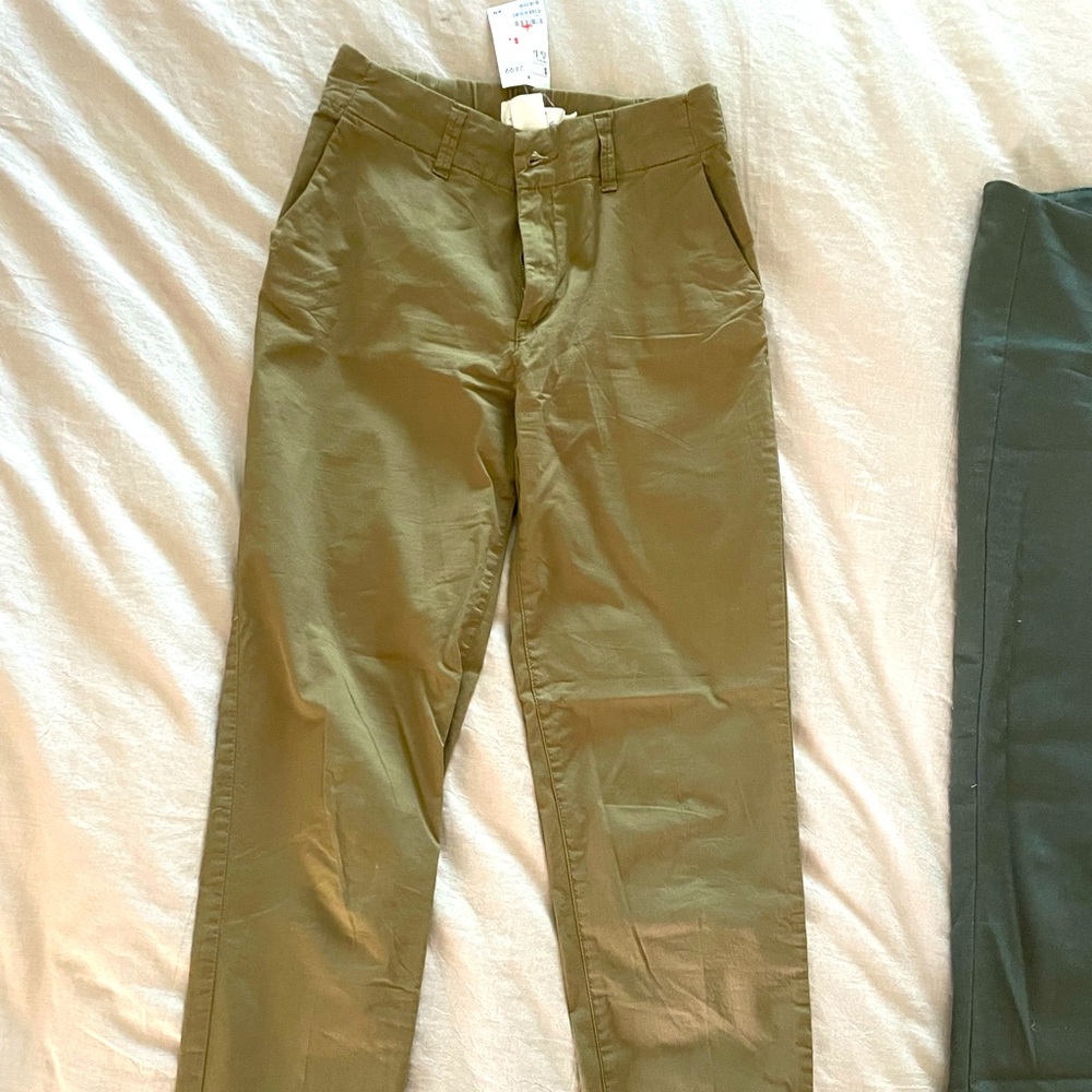H&M khaki color straight leg pant in size 2